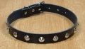 Bild 4 von Lackleder - Halsband mit Spitznieten 4mm, 1-reihig